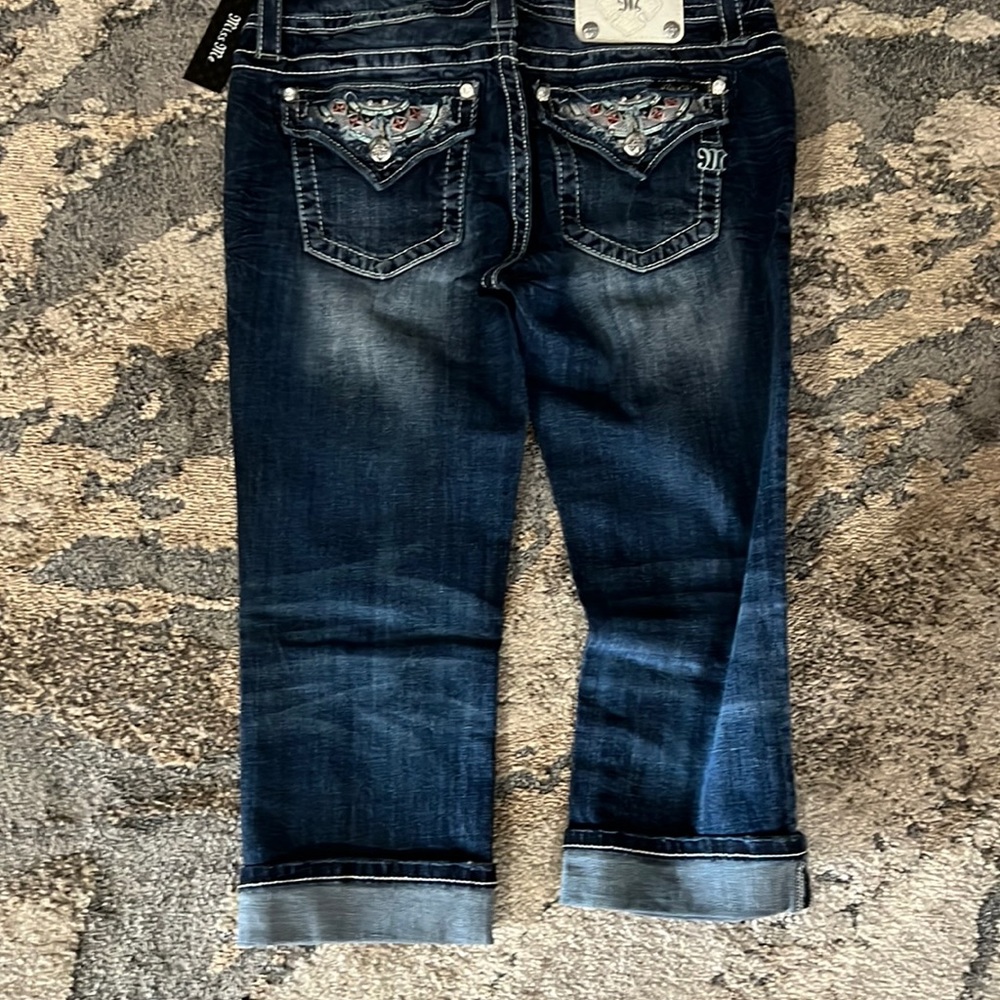 Miss Me capri jeans